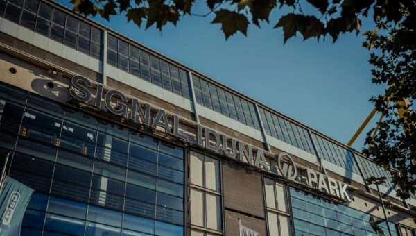 Sommer-Transferfenster 2026: Die heißesten Gerüchte der Bundesliga — Fußball